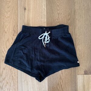 Women’s Black terrycloth shorts, Volcolm